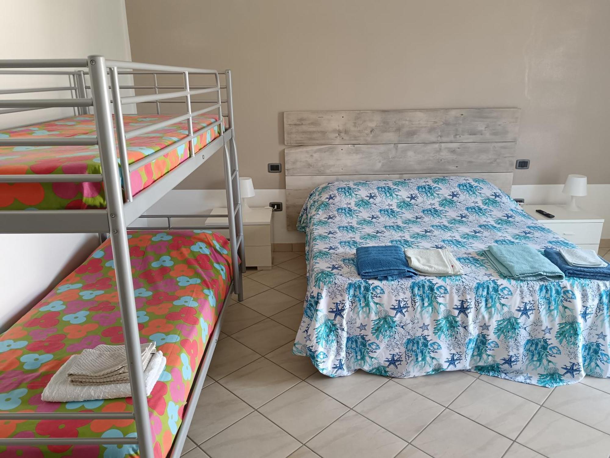 A Casa Di Berna E Tere Appartement Venturina Terme Buitenkant foto